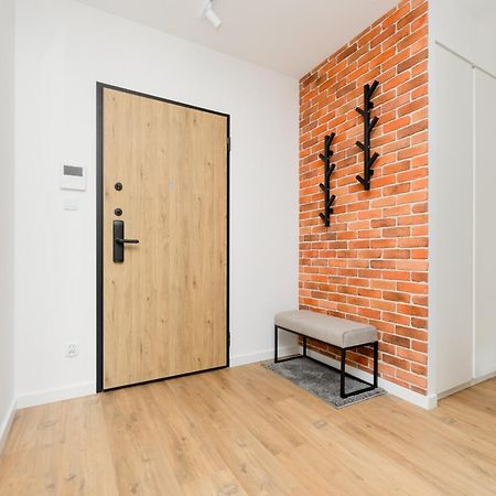 Komfortowy Apartament Dla 4 Osob Z Parkingiem By Noclegi Renters Varşova Dış mekan fotoğraf